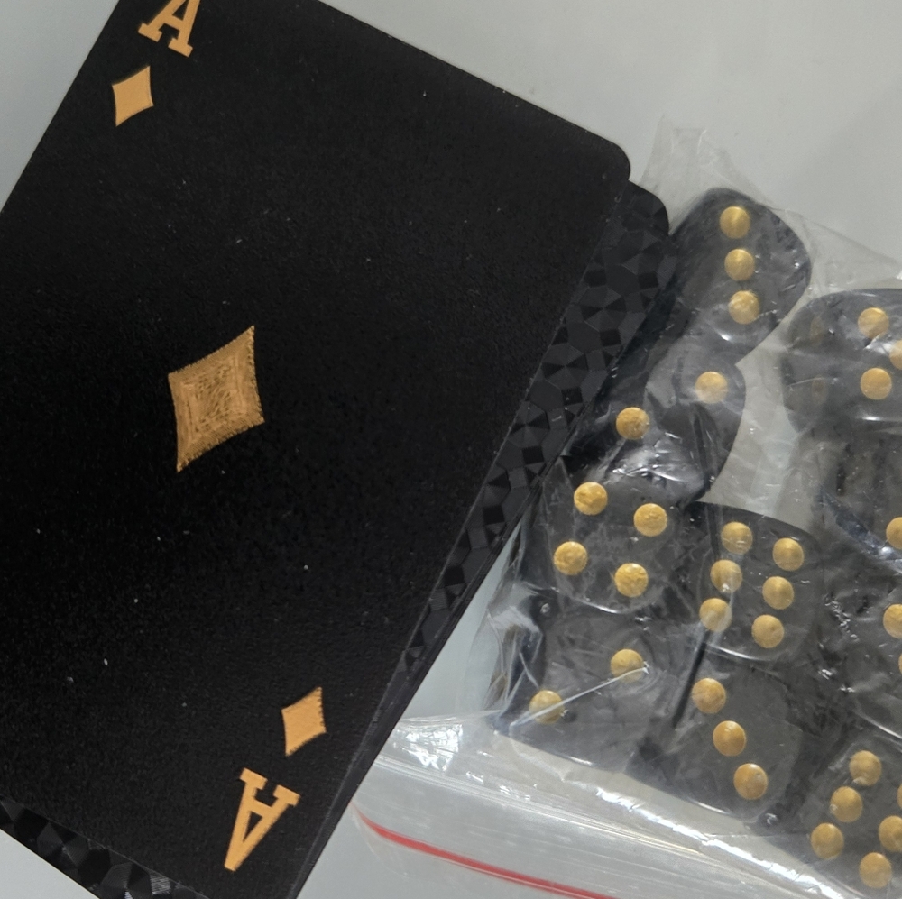 Custome Playing Cards & Dice Set